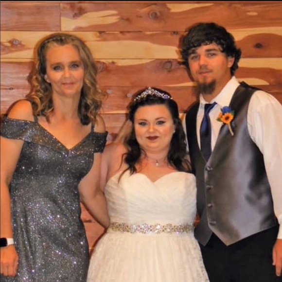 Meet your Posher, Beth - Picture 1 of 1